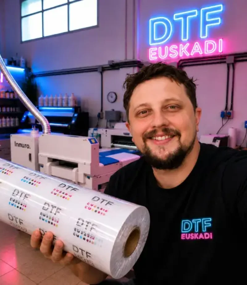 Instalaciones y maquinaria de producción de transfer DTF textil y UV en Bilbao con atención presencial